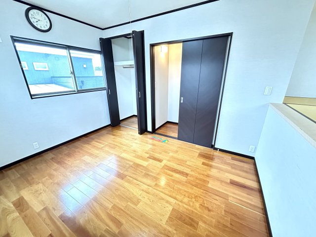 神戸市西区白水１丁目戸建の洋室