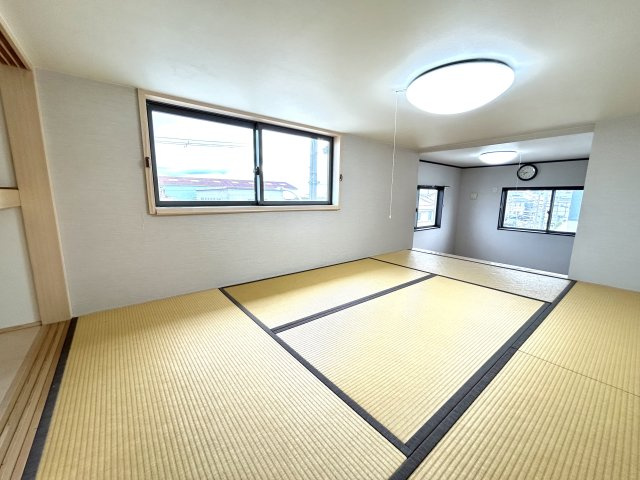 神戸市西区白水１丁目戸建の収納