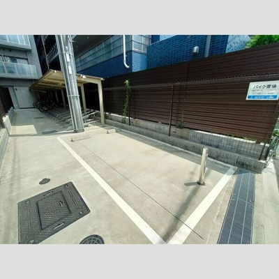 【駐車場】 | エスリード九条スタシオン | 駐車場があります