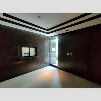 【ロビー】 | エスリード九条スタシオン | ゆとりのあるロビーです