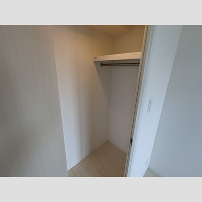 【収納】 | エスリード九条スタシオン | 小物を収納するのに便利です