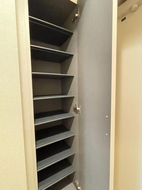 フローリッシュ（東京）の玄関