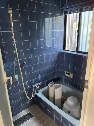 住吉山手9丁目貸家の浴室