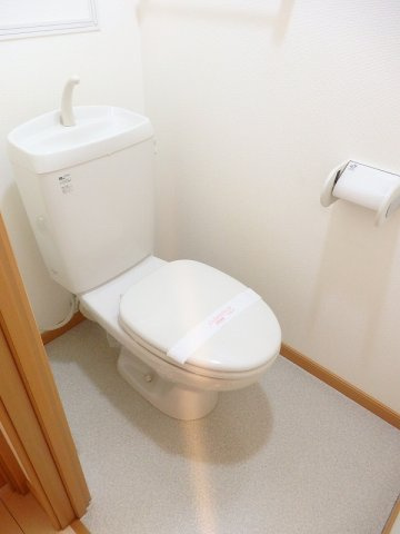 ヌーヴェル・ブリーゼのトイレ|清潔感のあるトイレです