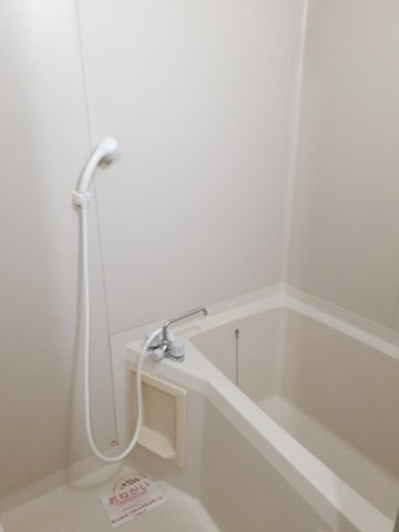 エルディムＴＫの浴室|お風呂で日々の疲れを落としましょう