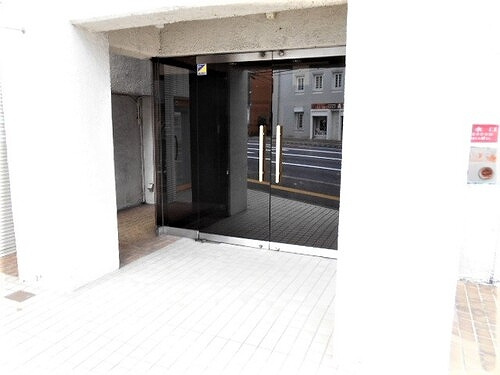 牛田ハイムのエントランス|ポーチ　※2021年8月撮影