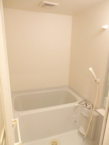 グラン・エトワールの浴室|日々の暮らしに欠かせないお風呂です