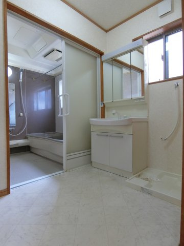 皆生4丁目中古物件の脱衣所