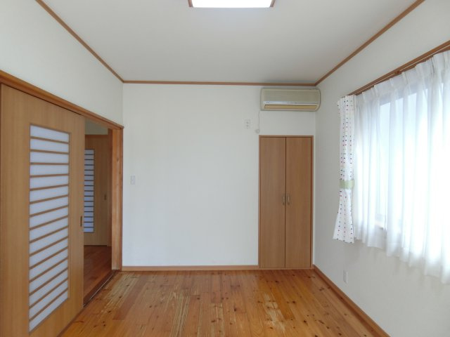 皆生4丁目中古物件の洋室