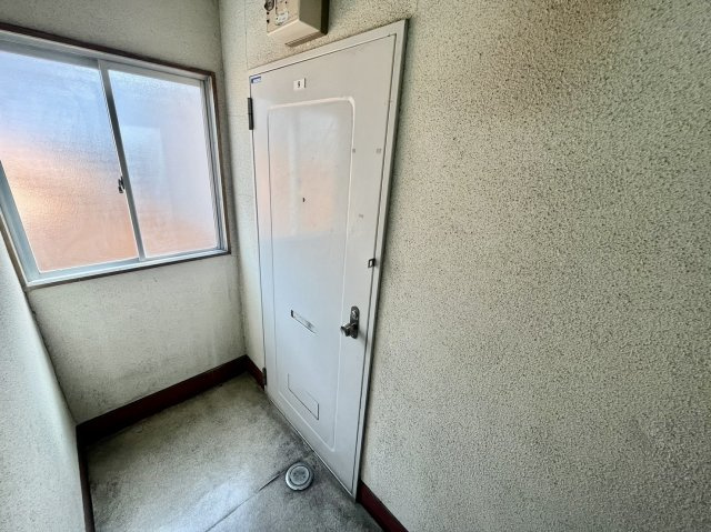 【玄関】 | ファミリーハイツ