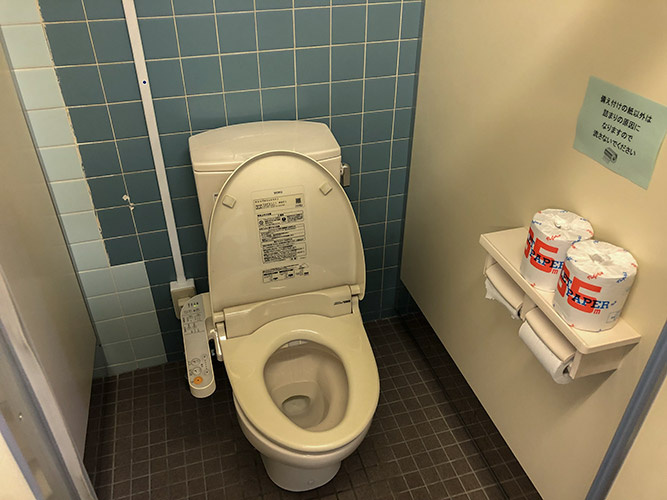 花車ビル北館のトイレ