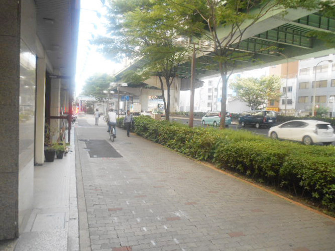 花車ビル北館の周辺