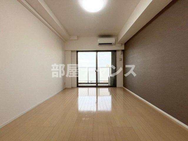 aLATO丸の内(旧レジディア丸の内)の居間・リビング