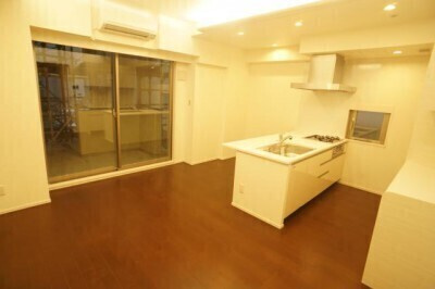 【居間・リビング】 | SHUNKI江戸堀 仲介手数料無料