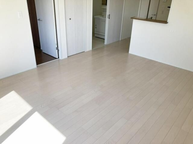 メゾン　シャルムの居間・リビング