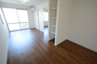 エアコン付きで快適に過ごせます♪