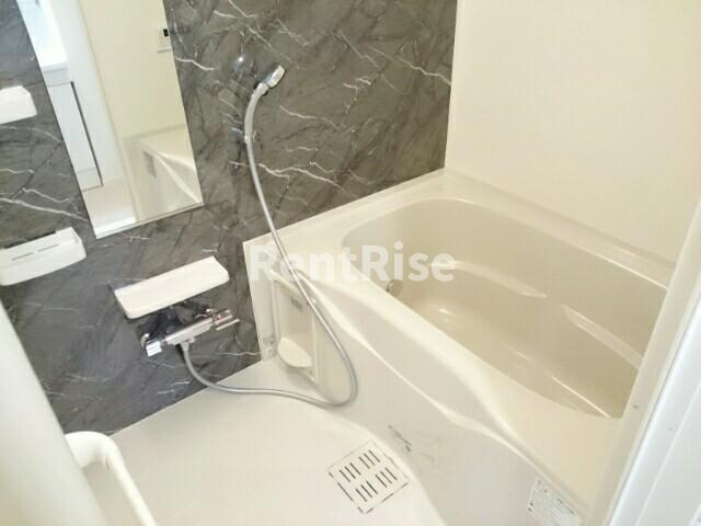 ファー　ビヨンド　Ⅲの浴室|バス