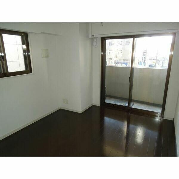 スパシエグラフィカレジデンスの居間・リビング