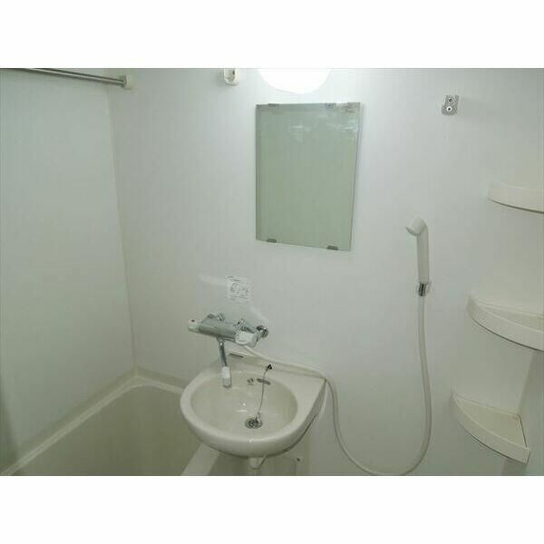 スパシエグラフィカレジデンスの浴室