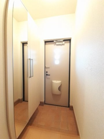 ネオジョウワＨ　Ⅱの玄関