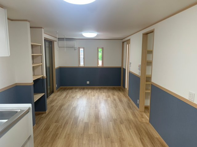 アイテラスAの居間・リビング