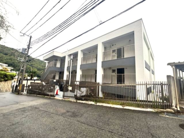 ビューテラス岡本の外観