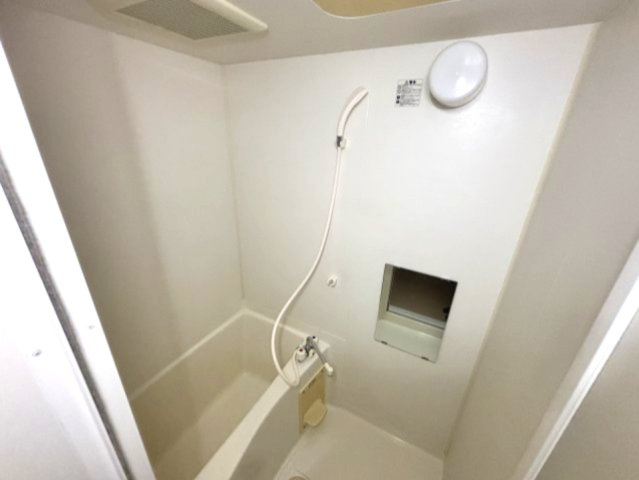 ビューテラス岡本の浴室