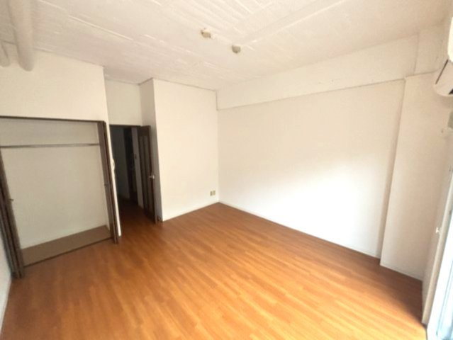 ビューテラス岡本の寝室