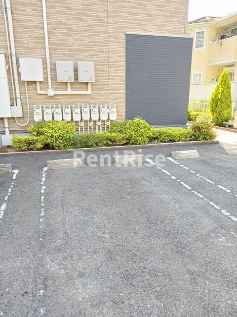 ブリーズの駐車場|駐車場