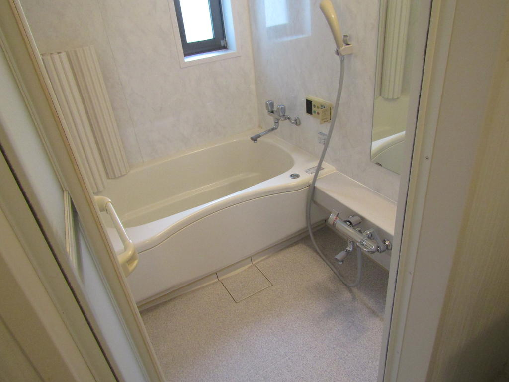 ライオンズマンション御影第5の浴室