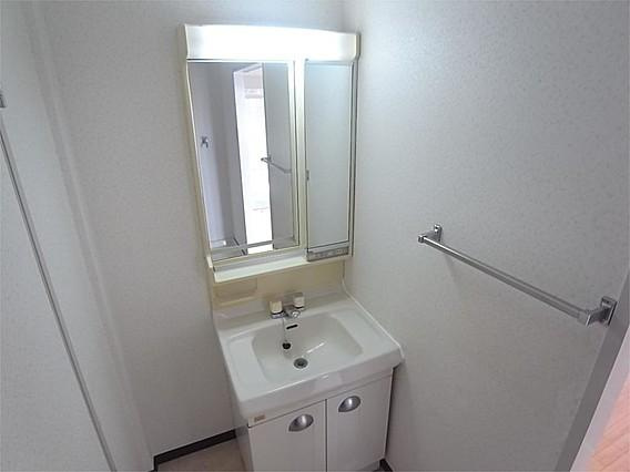 ヴィラコート深江の洗面所