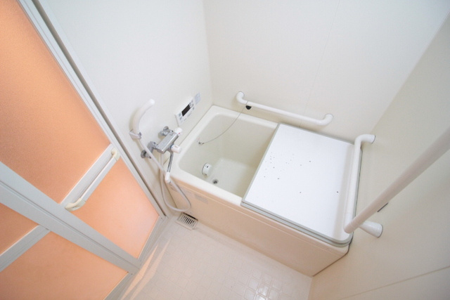 ロンシャンハイツの浴室