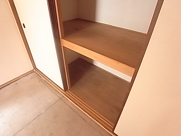 クロワートル六甲の収納