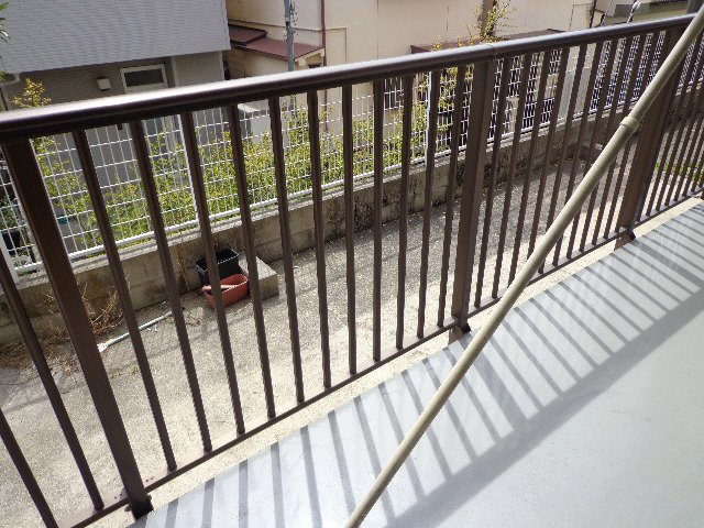 俊成マンションのバルコニー