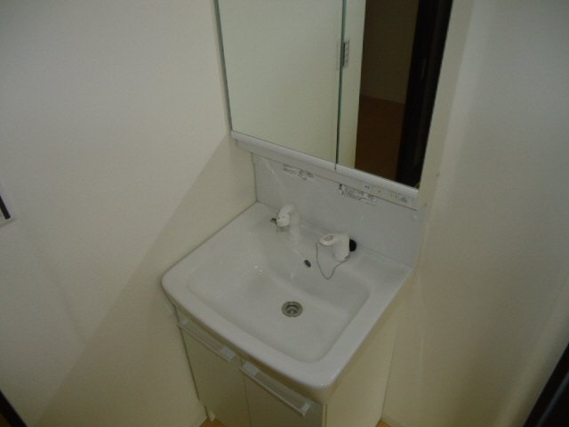 ビーコート青谷の洗面所