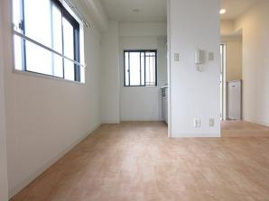 シエール灘の居間・リビング