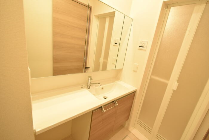 サンパティーク住吉の洗面所