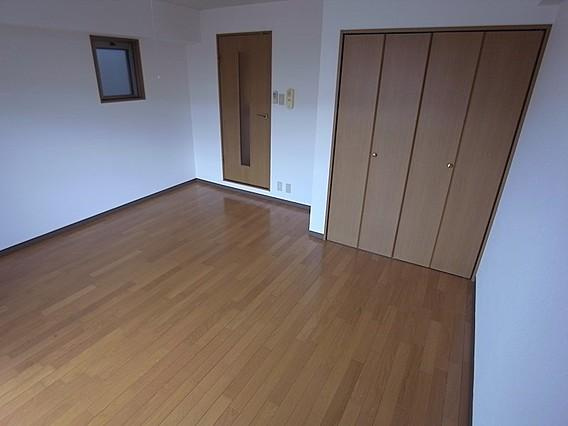 ルミエール深江の居間・リビング