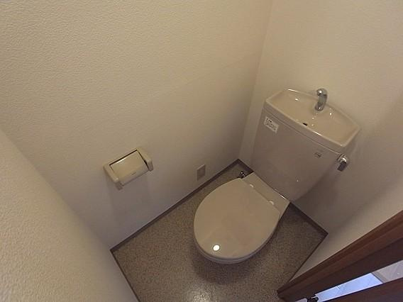 ルミエール深江のトイレ