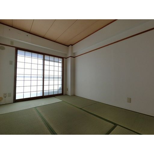 サンライフつちやの居間・リビング