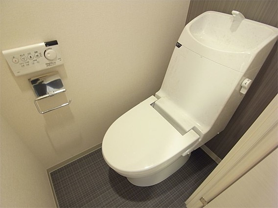 アドバンス三宮ステージアのトイレ