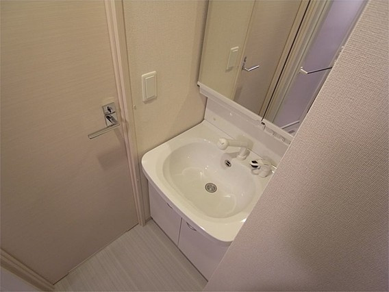 アドバンス三宮ステージアの洗面所