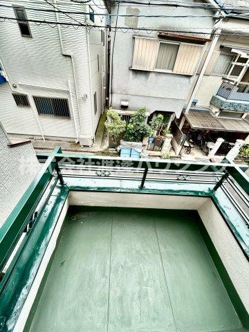 玉串町東3丁目テラスハウスのバルコニー