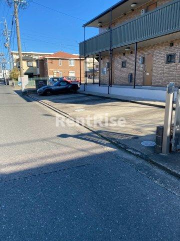 ボナール伊神の駐車場