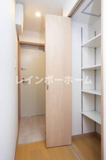 レオ四拾六番館のその他