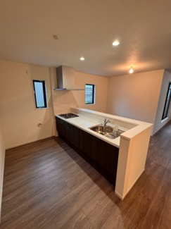 【キッチン】 | LIGARE名古屋市北区柳原1期全4棟【仲介手数料無料　清水小　八王子中】 | 今すぐのご案内可能です！→  0120-336-922　までお気軽にお問い合わせください。