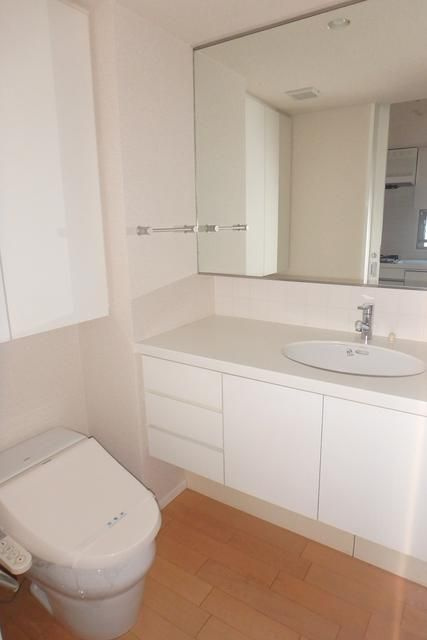 ＴＬＲレジデンス両国の洗面所