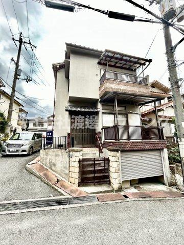 東山町一戸建の外観