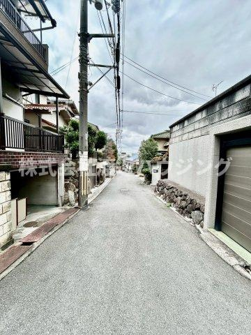東山町一戸建の周辺