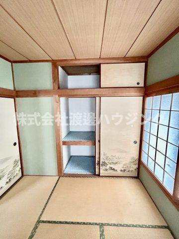 東山町一戸建の収納